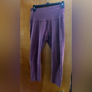 Beyond Yoga leggings. Size large
